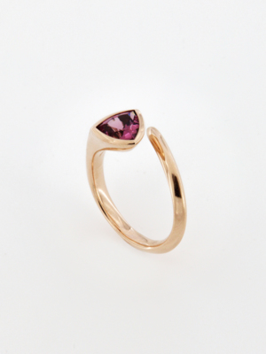 Anello Chiodo con Granato Malaya 
