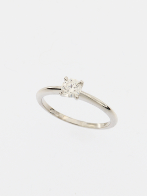 Solitario con Diamante 
