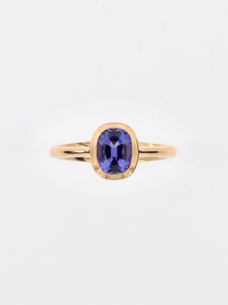 Anello Solitario con Tanzanite  
